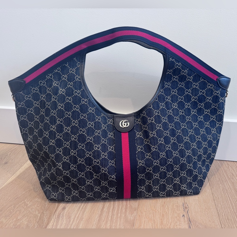 Gucci Giglio large tote bag blue and white denim